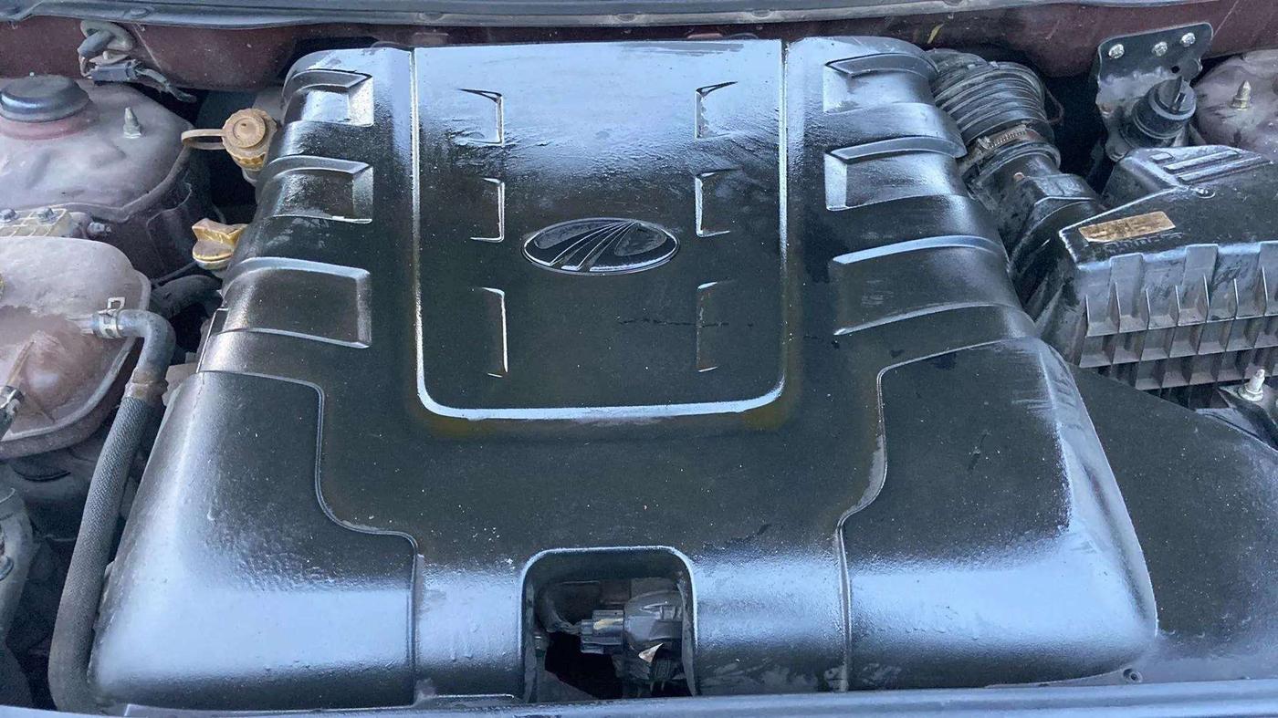 2021 Mahindra XUV500 W9, Diesel, Manual, 82,915 km, Open Bonet