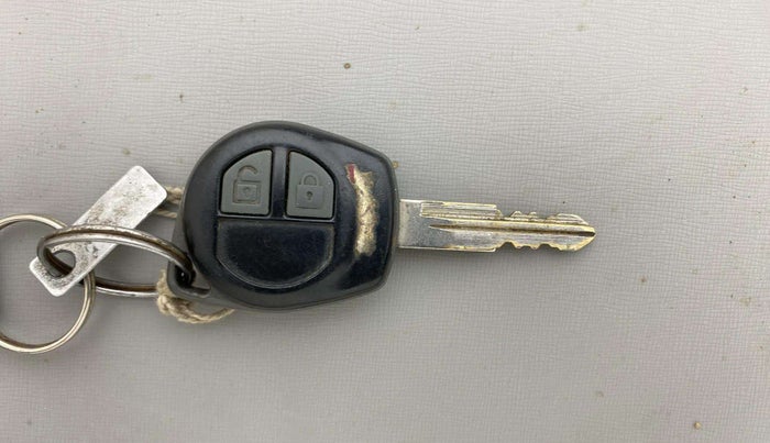 2019 Maruti Alto 800 VXI, Petrol, Manual, 34,378 km, Key Close Up