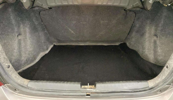 2016 Honda Amaze 1.2L I-VTEC SX, Petrol, Manual, 87,034 km, Boot Inside