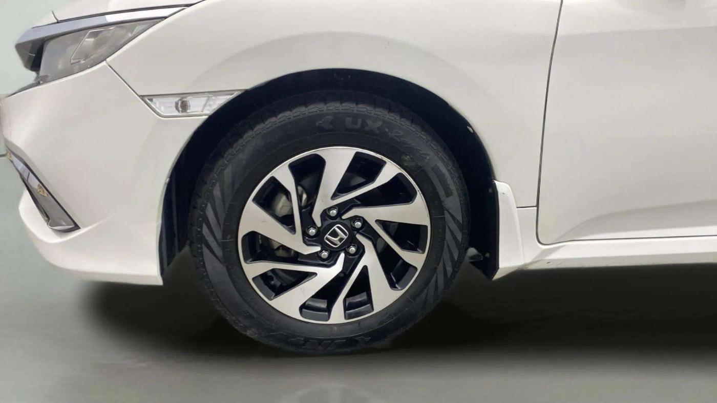 2019 Honda Civic 1.8L I-VTEC V CVT, Petrol, Automatic, 83,755 km, Left Front Wheel