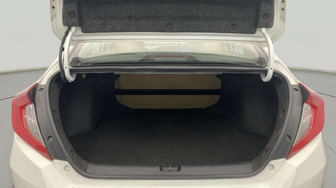 2019 Honda Civic 1.8L I-VTEC V CVT, Petrol, Automatic, 83,755 km, Boot Open Zoomed View