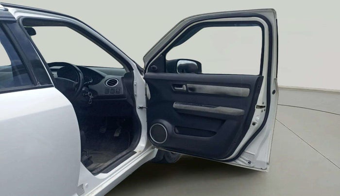 2011 Maruti Swift Dzire VDI, Diesel, Manual, 1,70,000 km, RHS Front Door