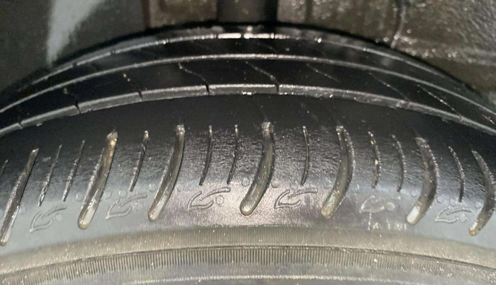 2021 Tata ALTROZ XZ PETROL, Petrol, Manual, 36,832 km, Right Rear Tyre Tread