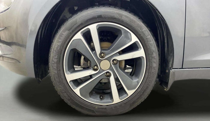 2021 Tata ALTROZ XZ PETROL, Petrol, Manual, 36,832 km, Left Front Wheel