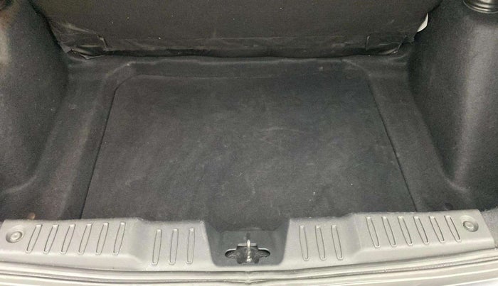 2021 Tata ALTROZ XZ PETROL, Petrol, Manual, 36,832 km, Boot Inside
