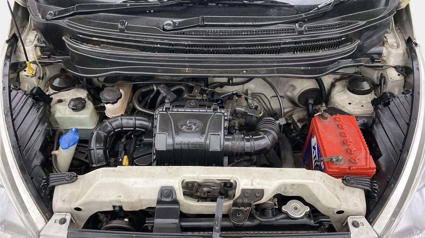 2016 Hyundai Eon D-LITE+, Petrol, Manual, 4,565 km, Engine View