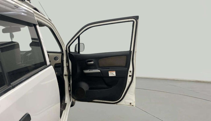 2015 Maruti Wagon R 1.0 LXI CNG, CNG, Manual, 1,24,620 km, RHS Front Door