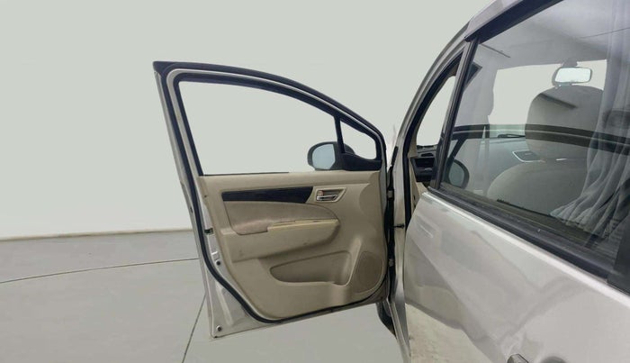 2014 Maruti Ertiga VXI CNG, CNG, Manual, 91,469 km, LHS Front Door