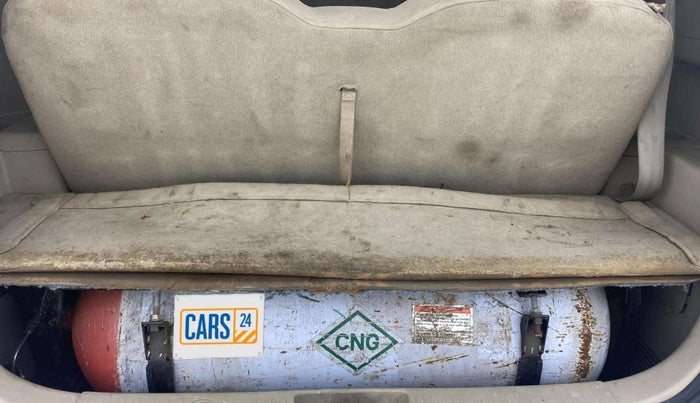 2014 Maruti Ertiga VXI CNG, CNG, Manual, 91,469 km, Boot Inside