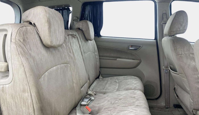 2014 Maruti Ertiga VXI CNG, CNG, Manual, 91,469 km, Right Side Rear Door Cabin