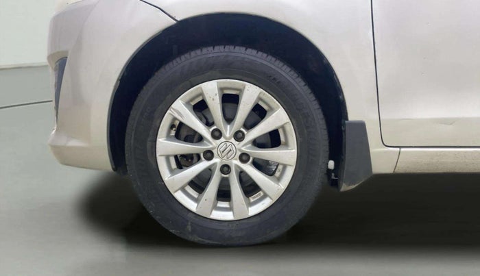2014 Maruti Ertiga VXI CNG, CNG, Manual, 91,469 km, Left Front Wheel