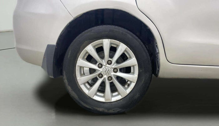 2014 Maruti Ertiga VXI CNG, CNG, Manual, 91,469 km, Right Rear Wheel