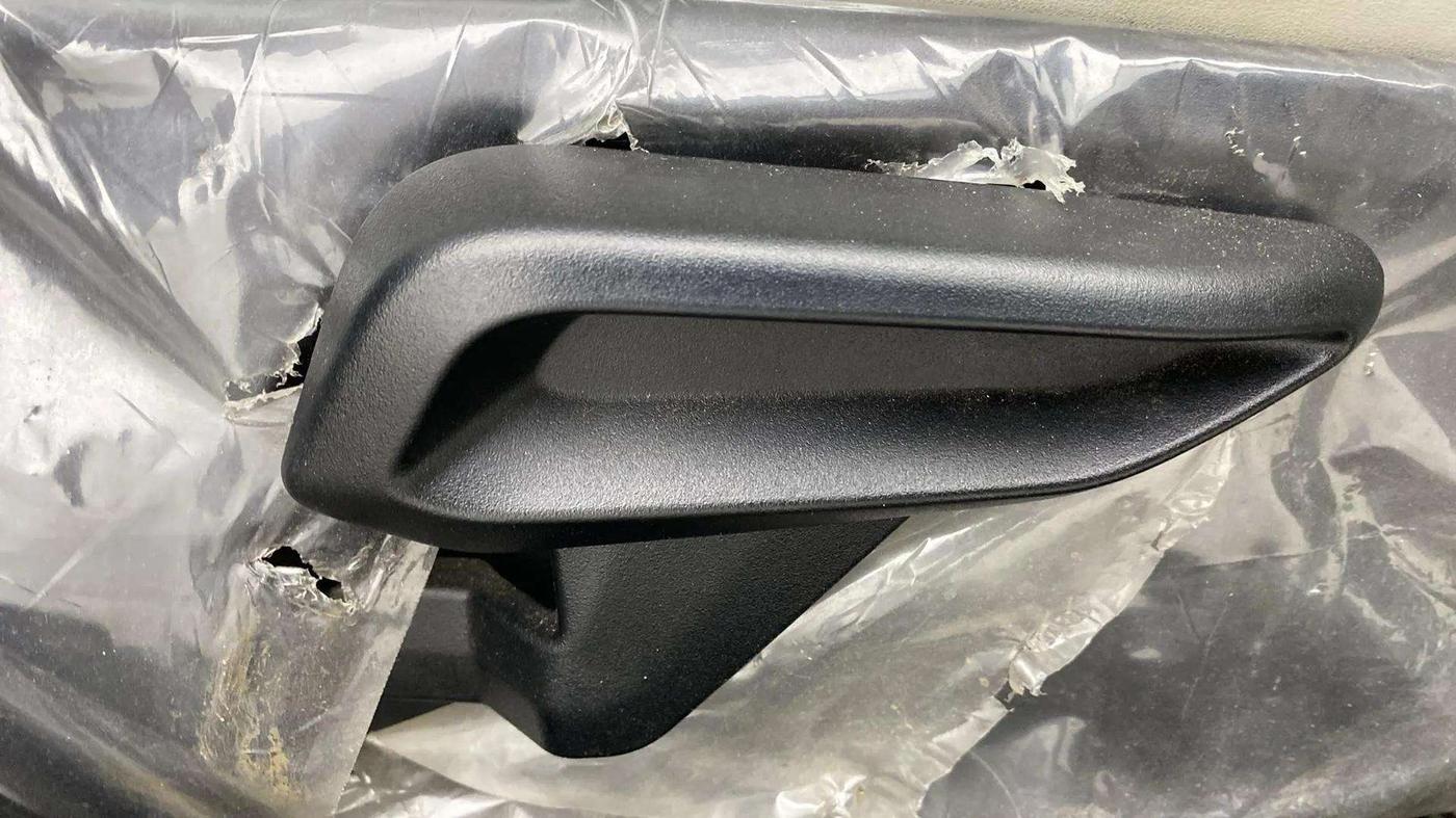 2022 Tata TIGOR XZ PLUS PETROL, Petrol, Manual, 12,394 km, Driver Side Adjustment Panel