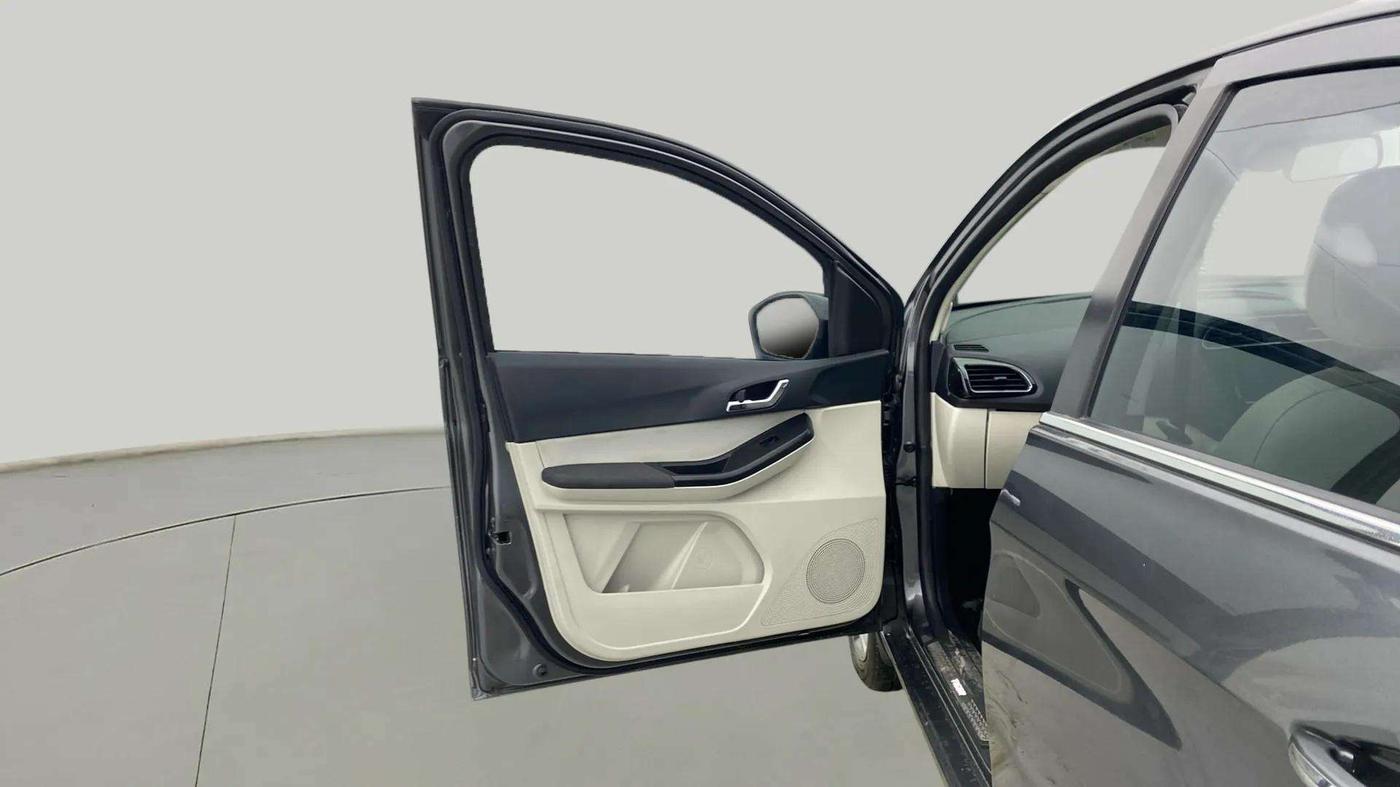 2022 Tata TIGOR XZ PLUS PETROL, Petrol, Manual, 12,394 km, LHS Front Door