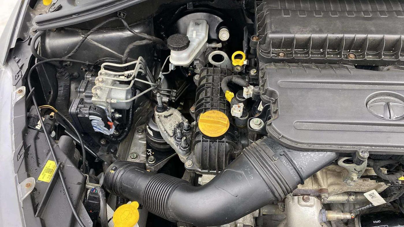 2022 Tata TIGOR XZ PLUS PETROL, Petrol, Manual, 12,394 km, Engine View - Right