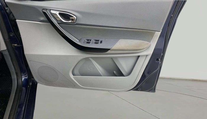 2021 Tata TIGOR XZA PLUS PETROL, Petrol, Automatic, 28,817 km, Driver Side Door Panels Control