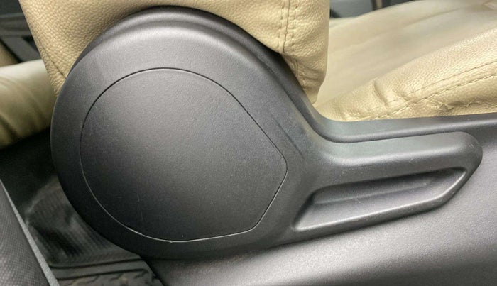 2021 Tata TIGOR XZA PLUS PETROL, Petrol, Automatic, 28,817 km, Driver Side Adjustment Panel
