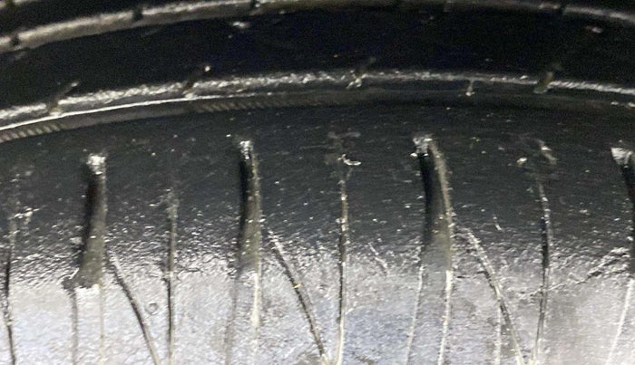 2021 Tata TIGOR XZA PLUS PETROL, Petrol, Automatic, 28,817 km, Left Front Tyre Tread