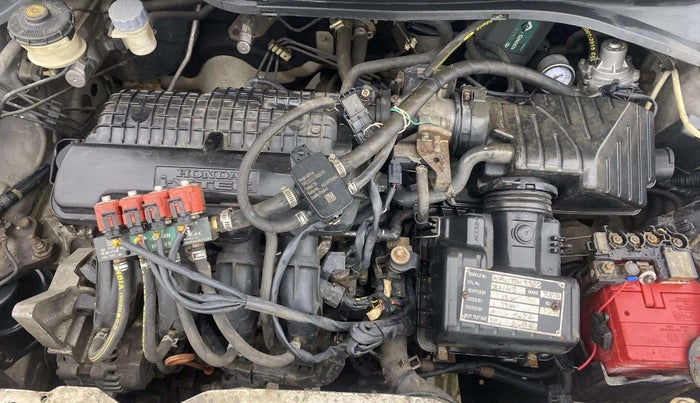 2013 Honda Amaze 1.2L I-VTEC S, CNG, Manual, 1,01,709 km, Engine View