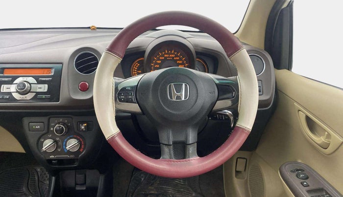 2013 Honda Amaze 1.2L I-VTEC S, CNG, Manual, 1,01,709 km, Steering Wheel Close Up