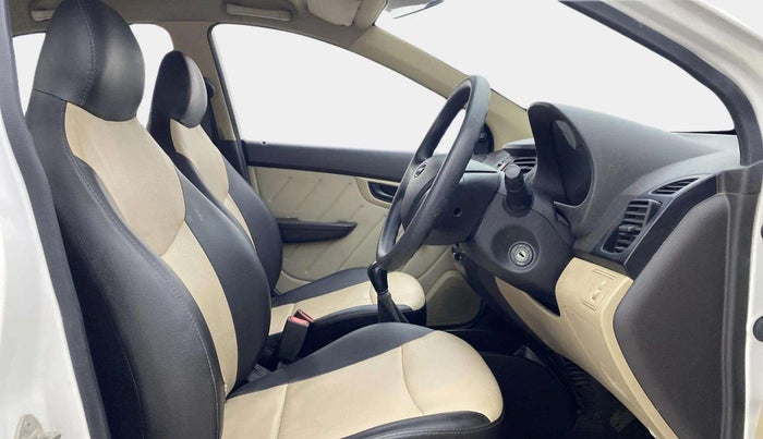 2014 Hyundai Eon D-LITE+, Petrol, Manual, 72,122 km, Right Side Front Door Cabin