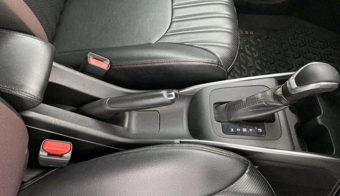2023 Maruti FRONX ALPHA 1.0L TURBO 6 AT, Petrol, Automatic, 17,535 km, Gear Lever