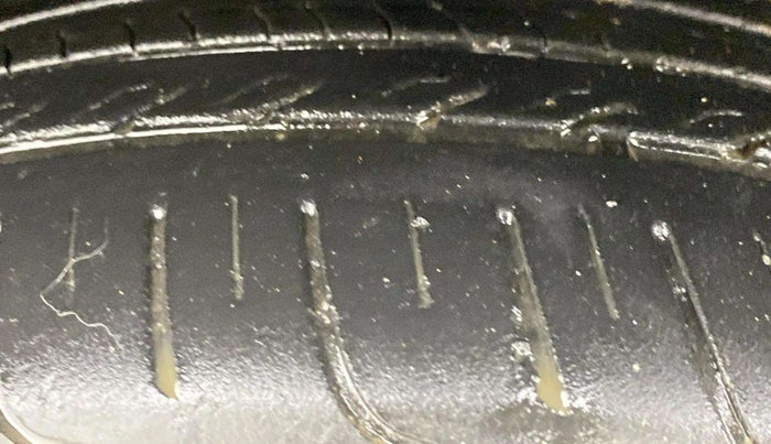 2023 Maruti FRONX ALPHA 1.0L TURBO 6 AT, Petrol, Automatic, 17,535 km, Left Front Tyre Tread