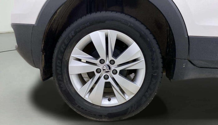 2023 Skoda KUSHAQ AMBITION 1.0L TSI MT, Petrol, Manual, 9,326 km, Right Rear Wheel