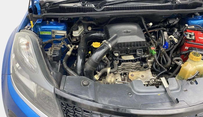 2018 Tata NEXON XM PETROL, CNG, Manual, 51,842 km, Engine View - Right