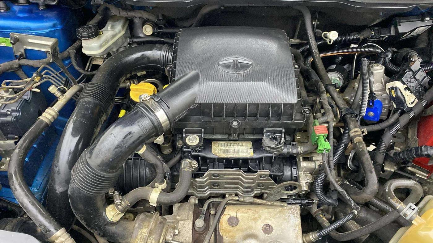 2018 Tata NEXON XM PETROL, CNG, Manual, 51,842 km, Engine View