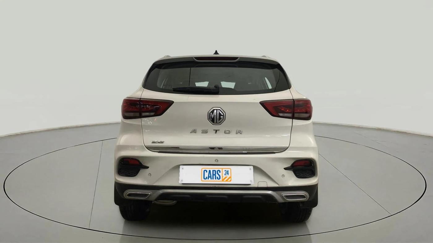 2022 MG ASTOR SHARP 1.5 MT, Petrol, Manual, 70,232 km, Back/Rear