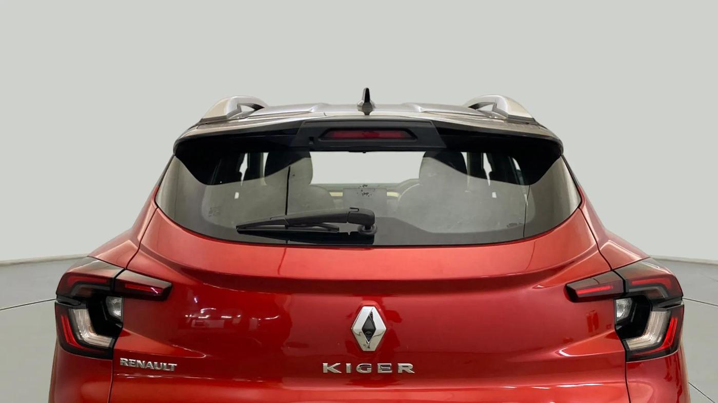 2023 Renault Kiger RXT (O) AMT, Petrol, Automatic, 33,673 km, Rear Windshield
