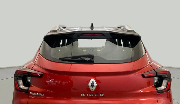 2023 Renault Kiger RXT (O) AMT, Petrol, Automatic, 33,673 km, Rear Windshield