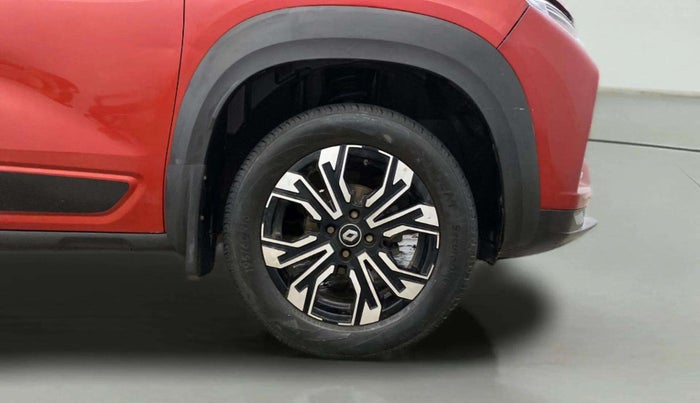 2023 Renault Kiger RXT (O) AMT, Petrol, Automatic, 33,673 km, Right Front Wheel