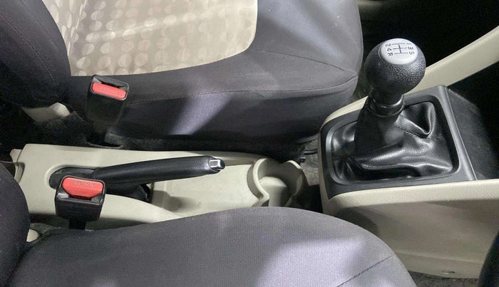 2017 Maruti Celerio VXI CNG, CNG, Manual, 43,323 km, Gear Lever