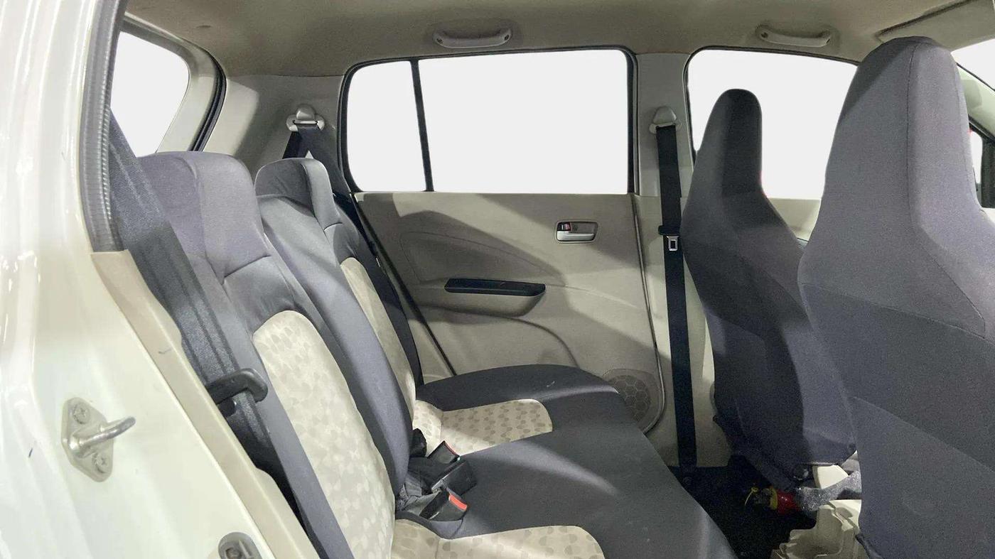 2017 Maruti Celerio VXI CNG, CNG, Manual, 43,323 km, Right Side Rear Door Cabin