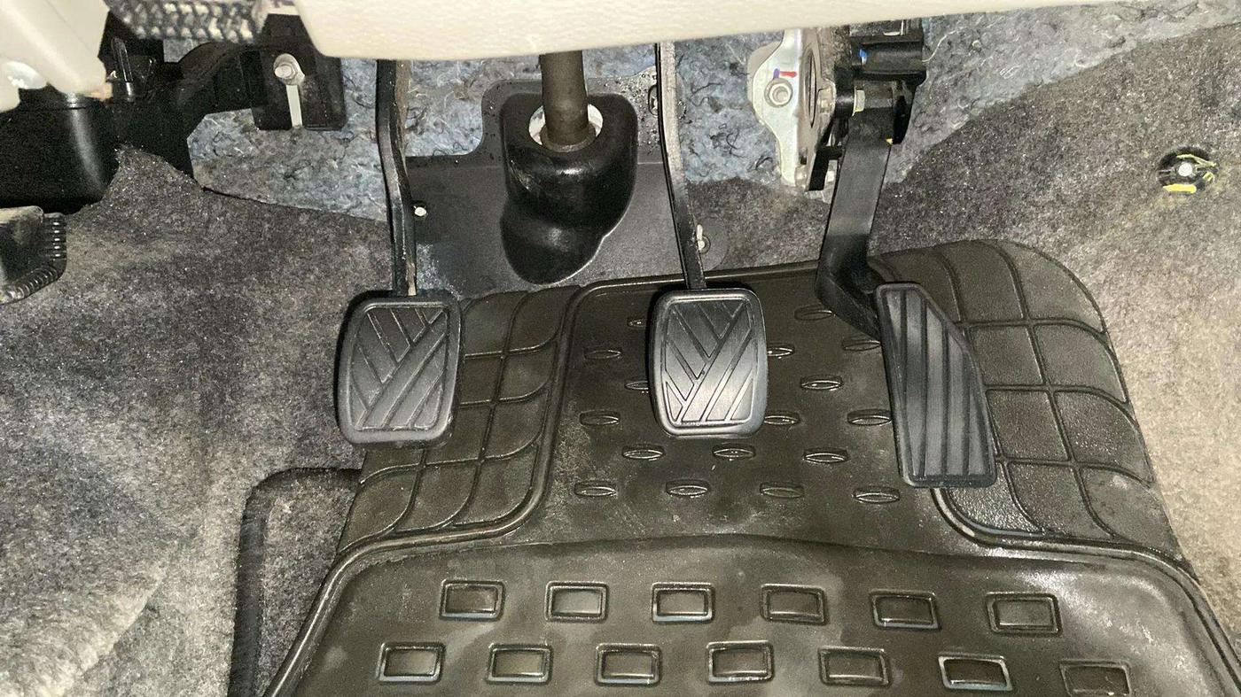 2017 Maruti Celerio VXI CNG, CNG, Manual, 43,323 km, Pedals