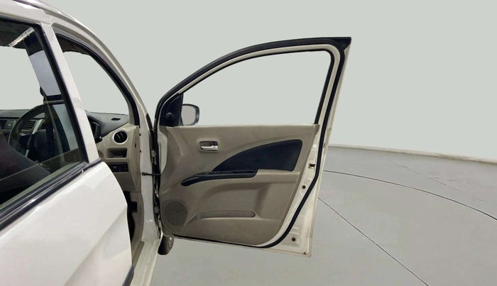 2017 Maruti Celerio VXI CNG, CNG, Manual, 43,323 km, RHS Front Door