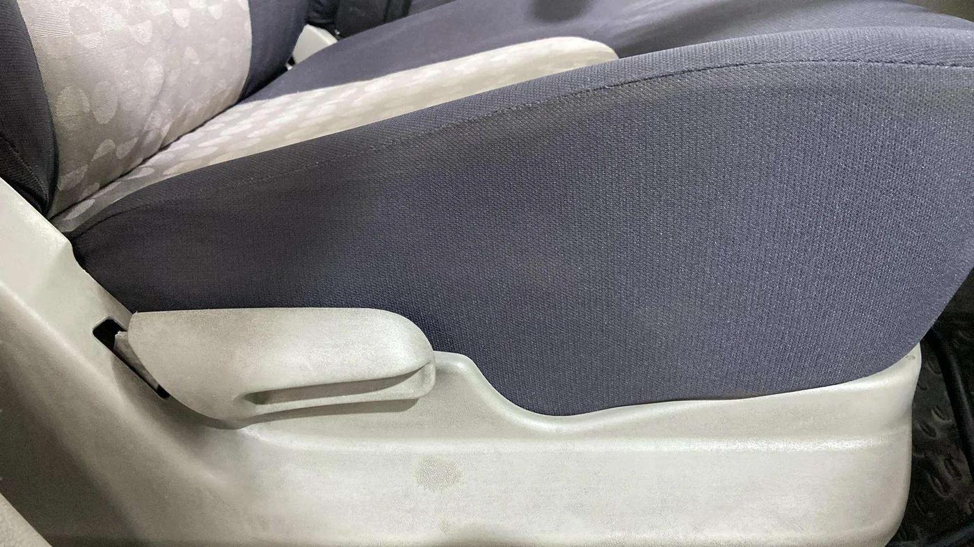 2017 Maruti Celerio VXI CNG, CNG, Manual, 43,323 km, Driver Side Adjustment Panel