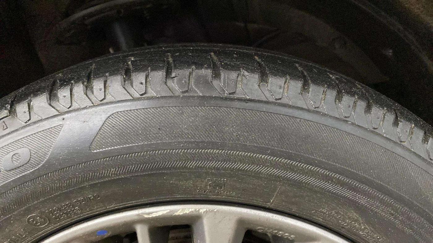 2019 Maruti Ertiga ZXI AT SHVS, Petrol, Automatic, 66,052 km, Right Front Tyre Tread