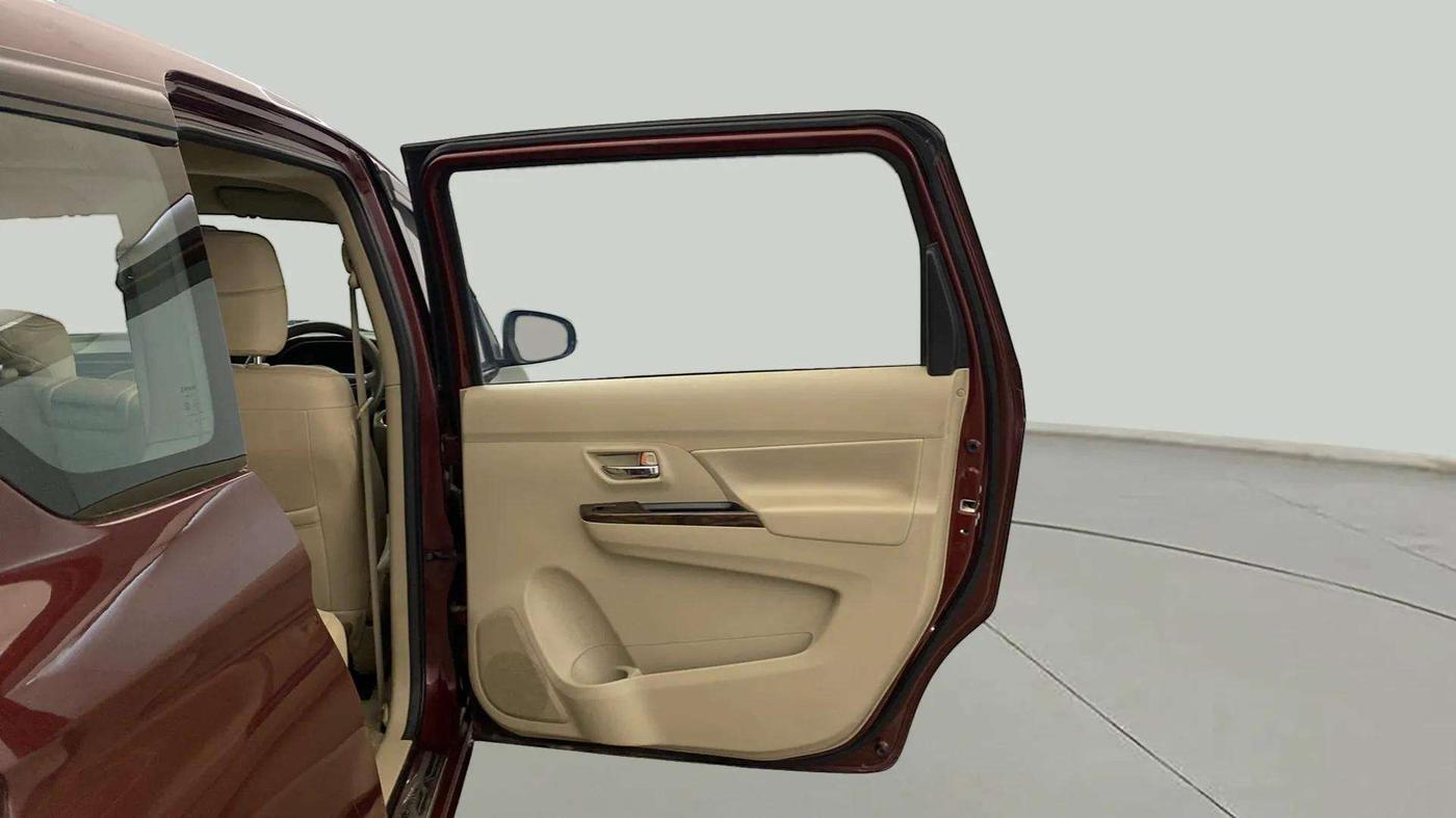 2019 Maruti Ertiga ZXI AT SHVS, Petrol, Automatic, 66,052 km, RHS Rear Door