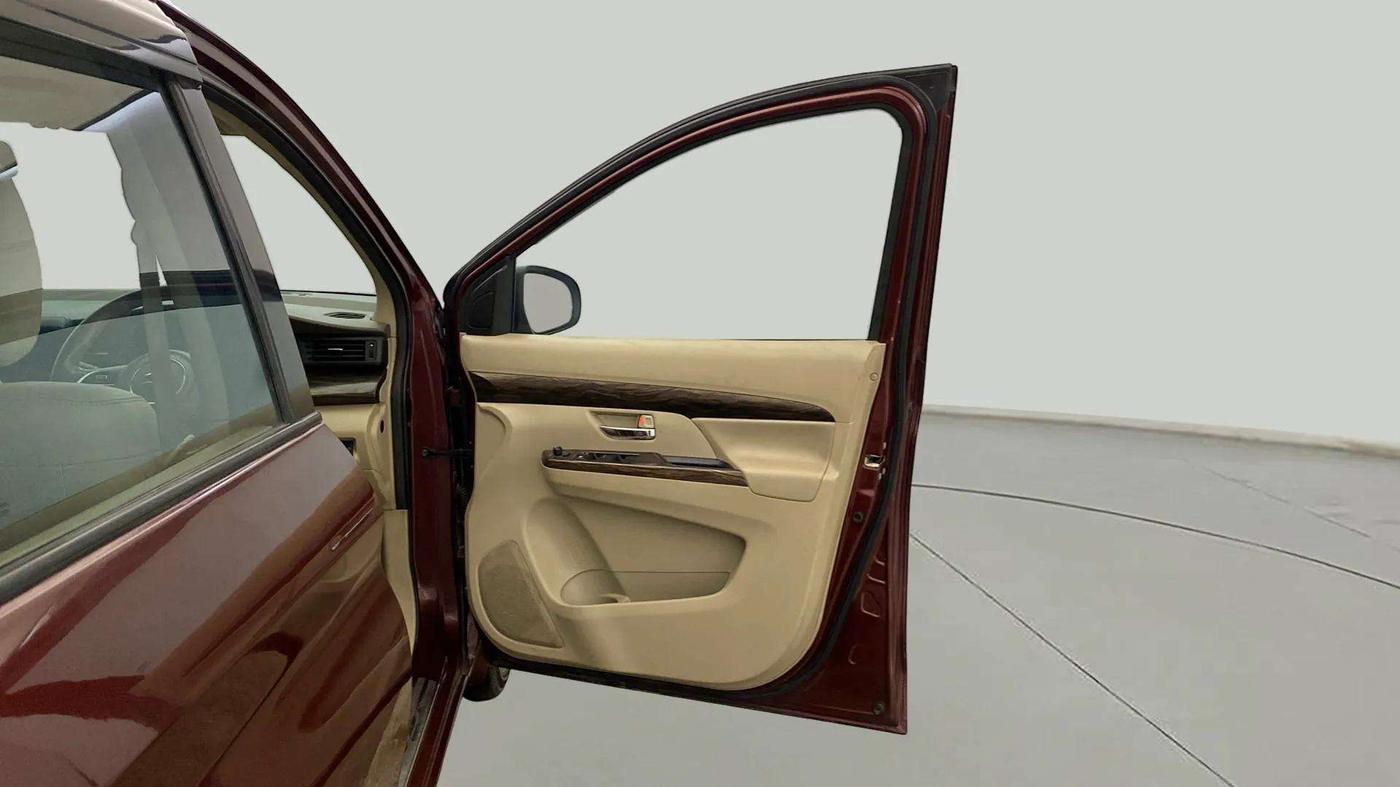 2019 Maruti Ertiga ZXI AT SHVS, Petrol, Automatic, 66,052 km, RHS Front Door
