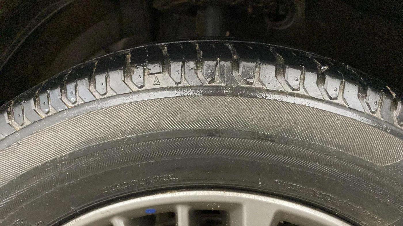 2019 Maruti Ertiga ZXI AT SHVS, Petrol, Automatic, 66,052 km, Left Front Tyre Tread