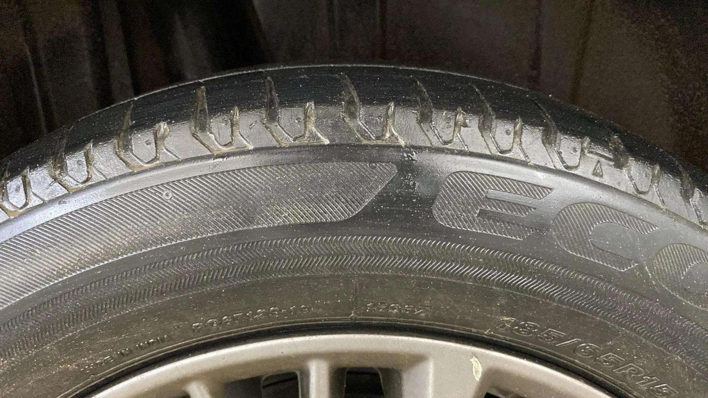 2019 Maruti Ertiga ZXI AT SHVS, Petrol, Automatic, 66,052 km, Right Rear Tyre Tread