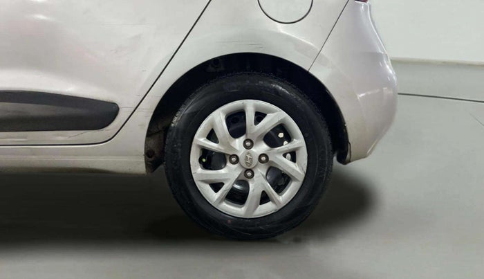 2018 Hyundai Grand i10 MAGNA AT 1.2 KAPPA VTVT, CNG, Automatic, 47,906 km, Left Rear Wheel
