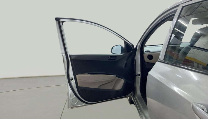 2018 Hyundai Grand i10 MAGNA AT 1.2 KAPPA VTVT, CNG, Automatic, 47,906 km, LHS Front Door
