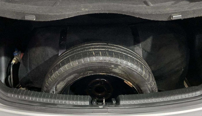 2018 Hyundai Grand i10 MAGNA AT 1.2 KAPPA VTVT, CNG, Automatic, 47,906 km, Boot Inside