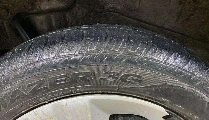 2015 Maruti Wagon R 1.0 VXI, Petrol, Manual, 38,891 km, Right Rear Tyre Tread