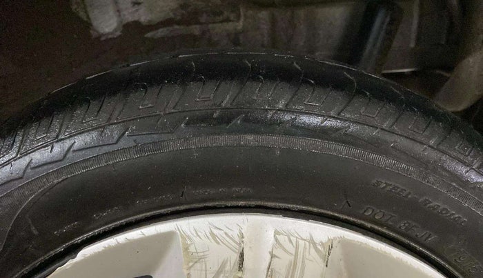 2015 Maruti Wagon R 1.0 VXI, Petrol, Manual, 38,891 km, Left Rear Tyre Tread