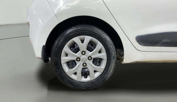 2014 Hyundai Grand i10 SPORTZ 1.2 KAPPA VTVT, Petrol, Manual, 48,385 km, Right Rear Wheel